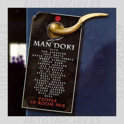 Man Doki - People In Room No 8
