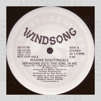 Maxine Nightingale - (Bringing Out) The Girl In Me
